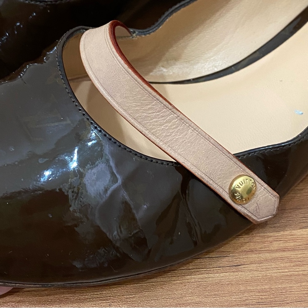 LOUIS VUITTON Brown Patent Leather Monogram Mary Jane Flats Size 37 1/2 - Picture 12 of 16